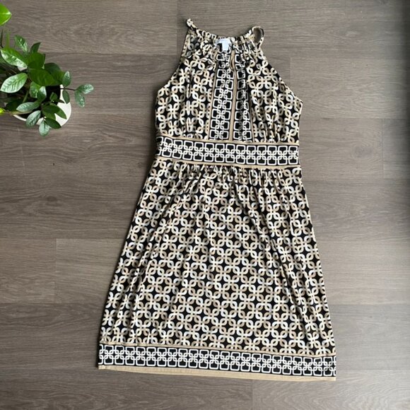 New York & Company Neutral Geometric Mini Dress with Key-Hole Neckline Detail - Picture 2 of 11